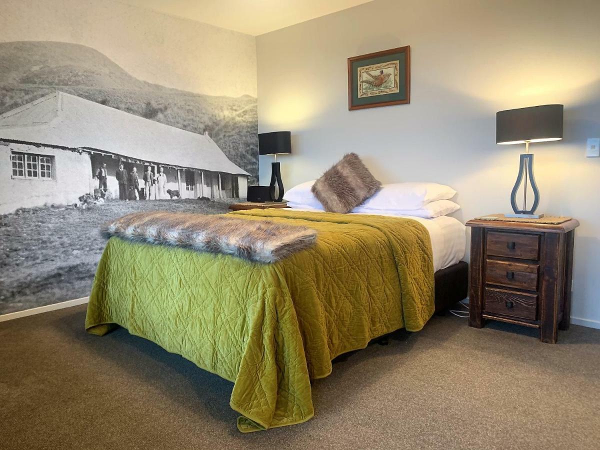 8 On Oregon Boutique Lodge Hanmer Springs Ngoại thất bức ảnh